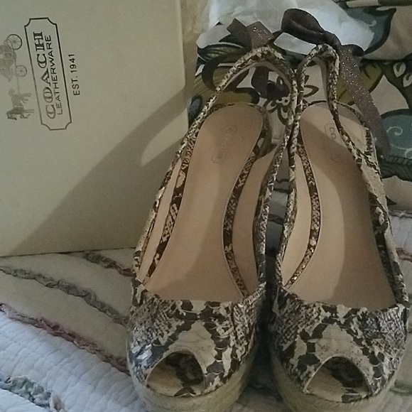 NIB COACH Maritza Platform Espadrille Wedges 9 - Picture 1 of 7